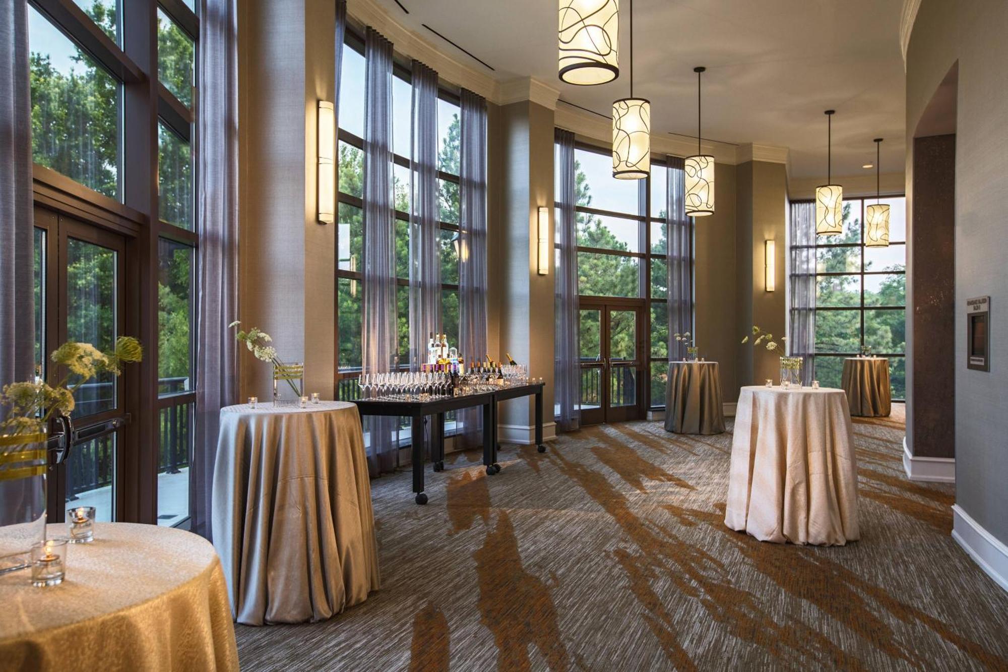 Renaissance Raleigh North Hills Hotel Dış mekan fotoğraf