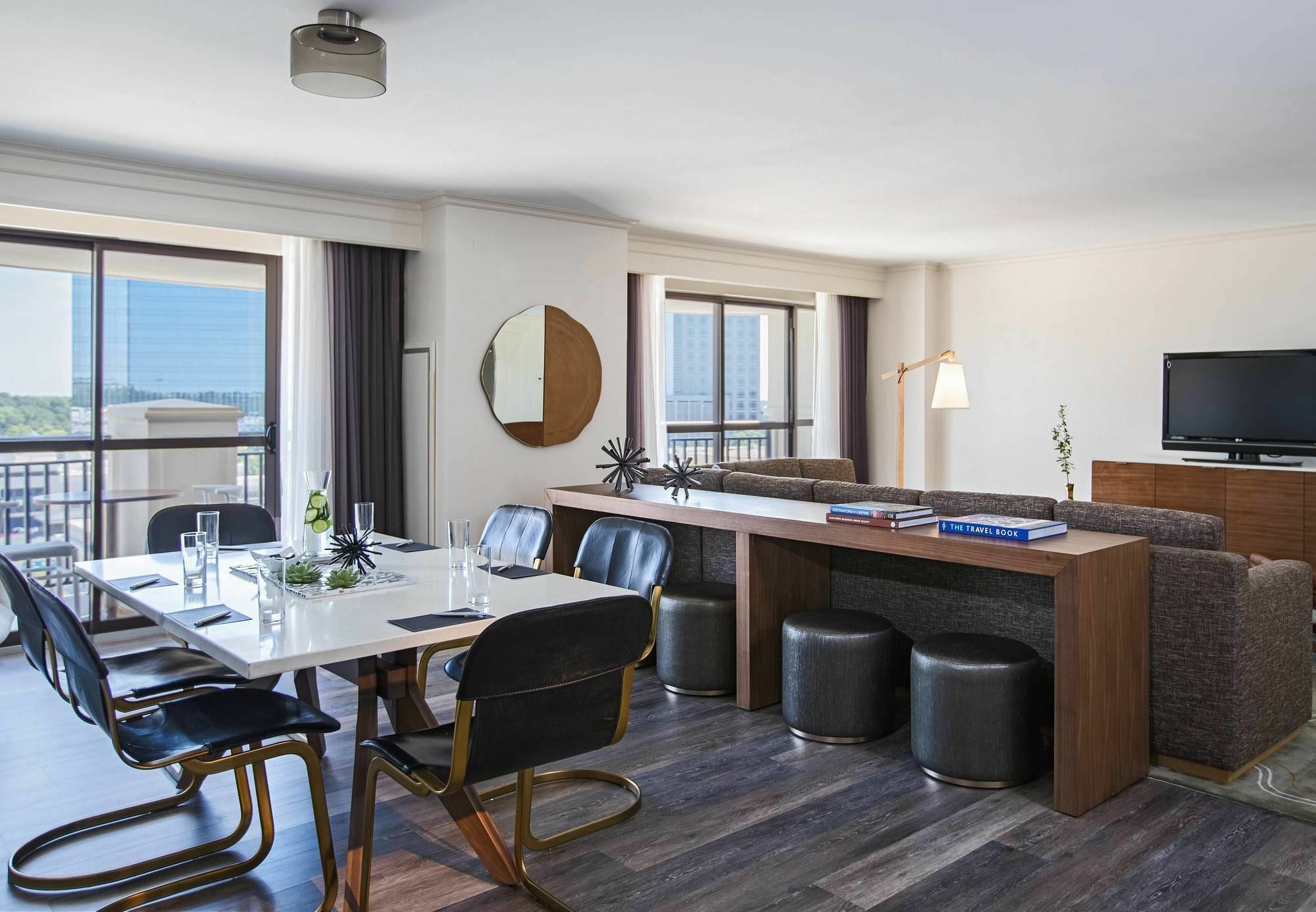 Renaissance Raleigh North Hills Hotel Dış mekan fotoğraf